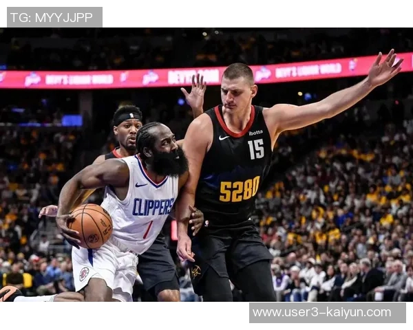 快船遭遇六连败危机面对状态火热的掘金队挑战在即