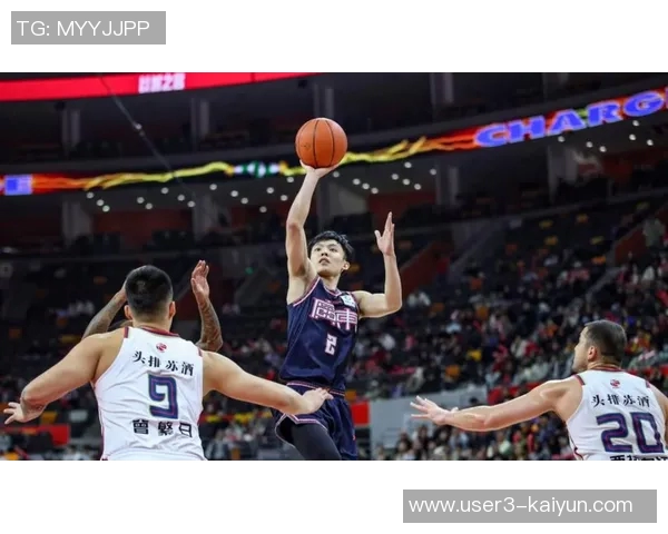 广州男篮体测圆满结束球员们已迫不及待迎接新赛季挑战