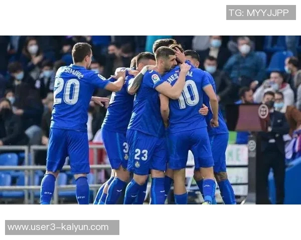 赫塔费前锋马约拉尔右膝受伤或缺阵四周球队考虑引援补强